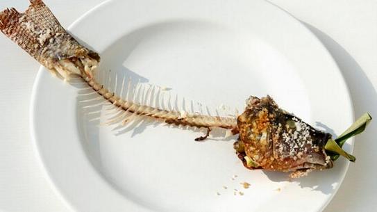 鱼刺卡喉咙威灵仙可以去除鱼刺吗,鱼刺卡住喉咙的偏方