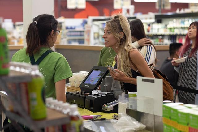 讯飞翻译机和langogo翻译机,langogo翻译机测评