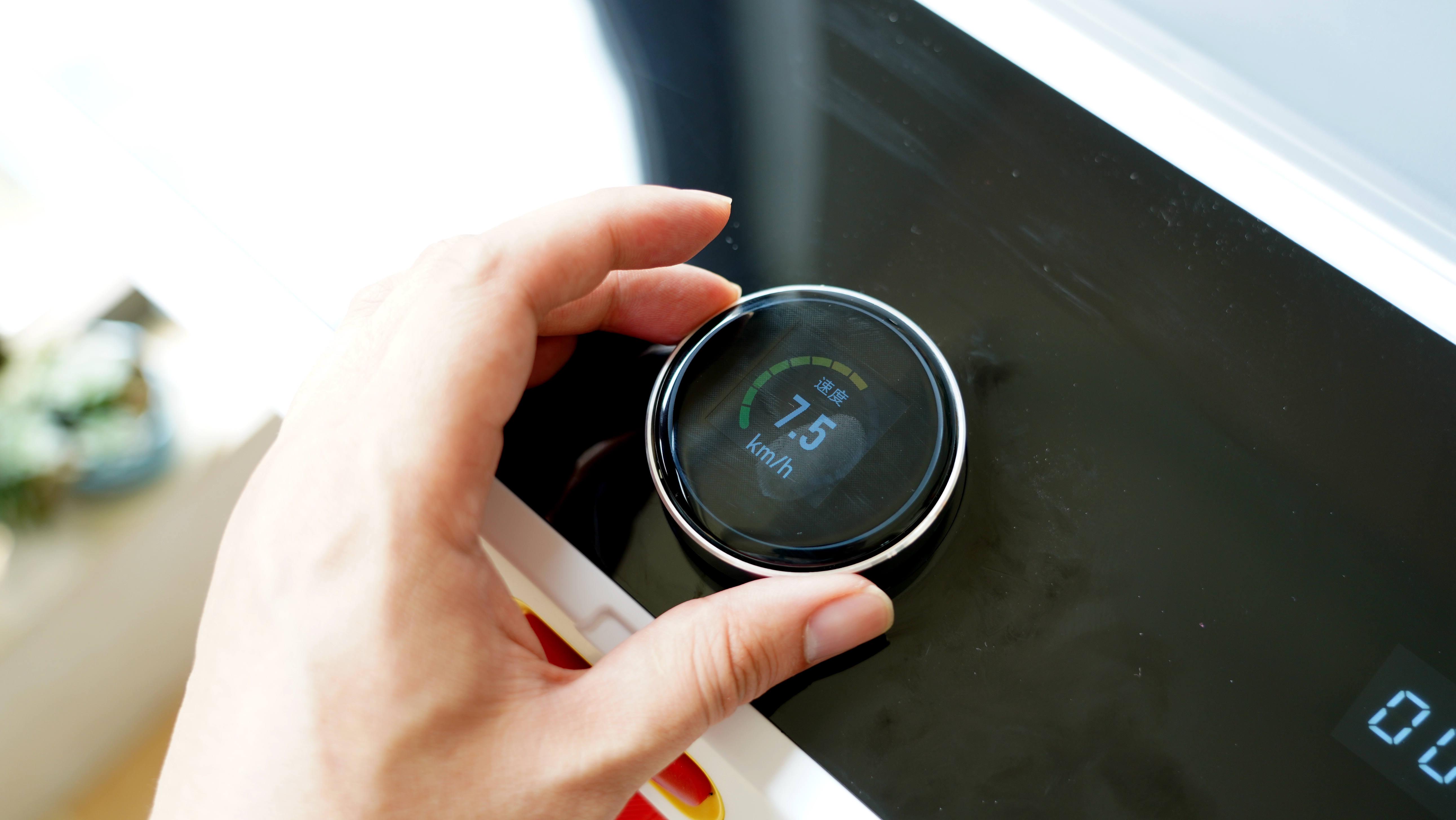 亿健精灵x6测评,亿健精灵s6跑步机评测体验