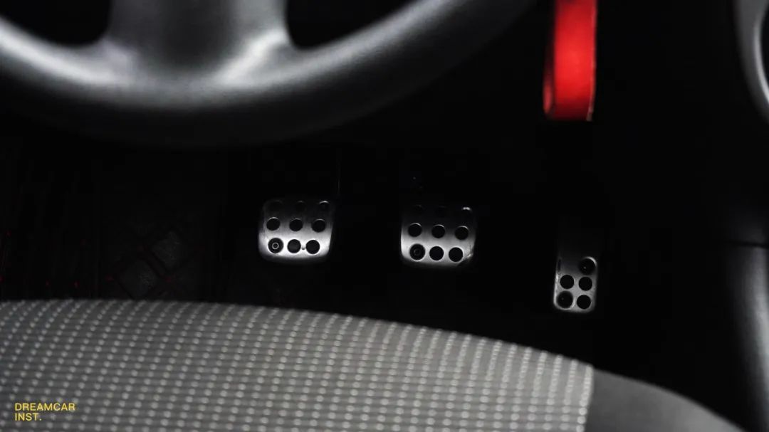 06款标致206还值得买吗,赛道改装为何选标致206