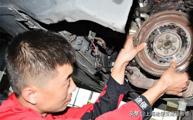 大众朗逸变速箱维修费用明细,大众朗逸变速箱故障维修费用