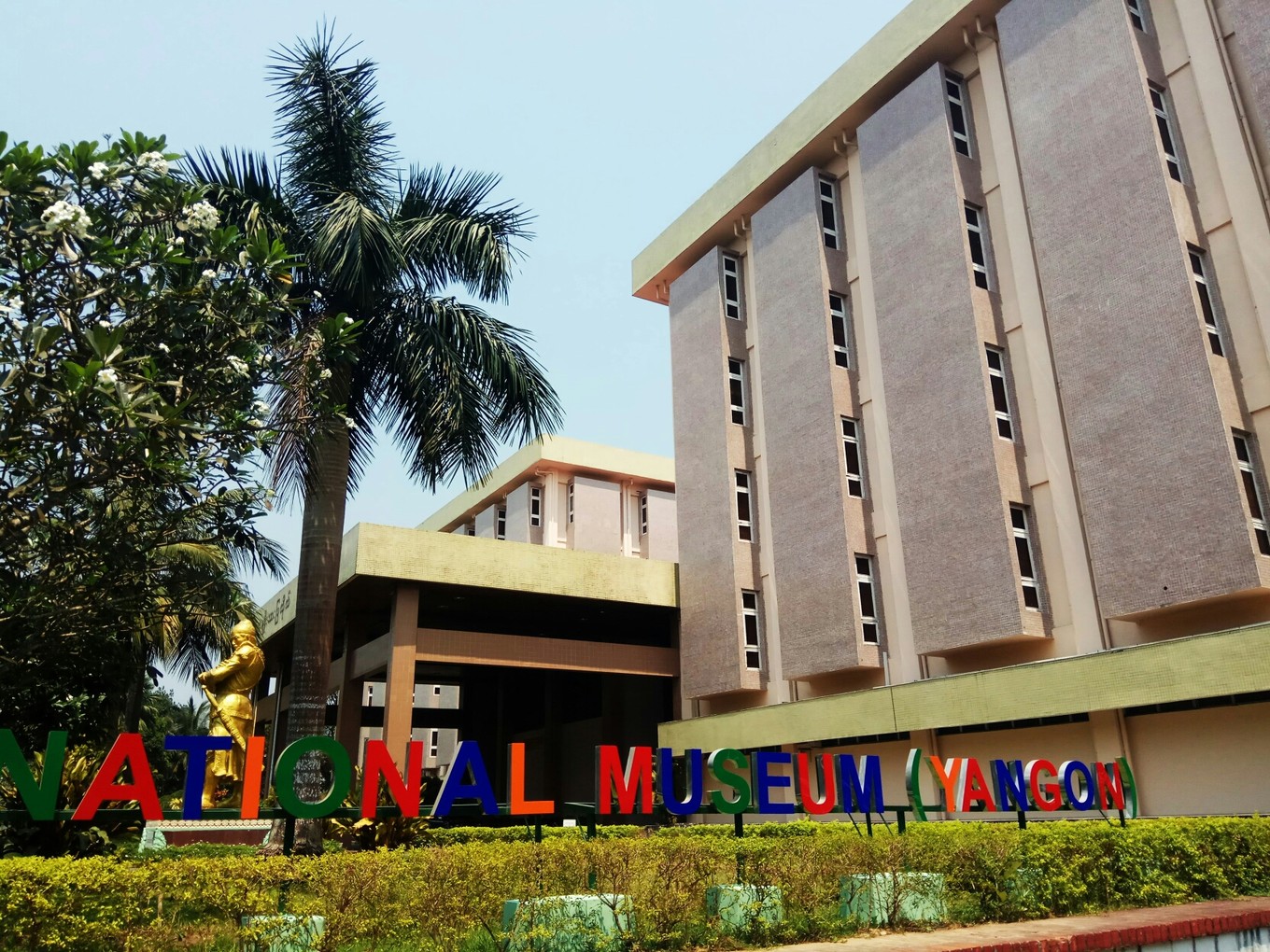 在缅甸多少缅甸币可以吃个快餐,缅币在缅甸吃个早餐能花多少钱