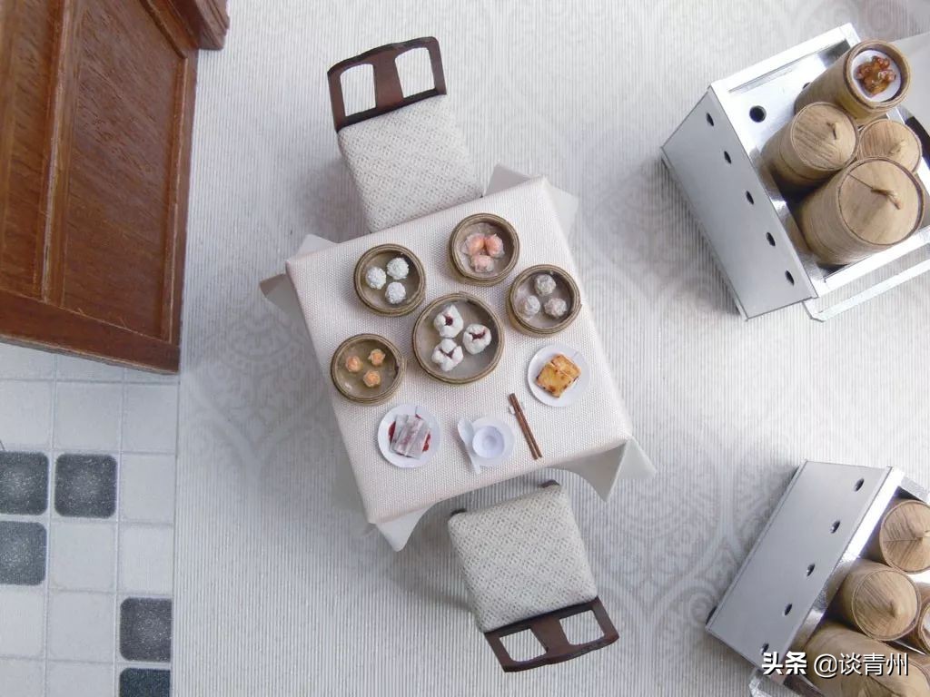 中国人烧给死人的纸扎，登上巴黎设计周，还被法国的博物馆收藏