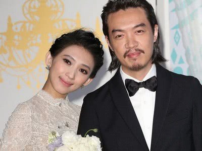 戴佩妮年轻视频,戴佩妮最新演唱视频