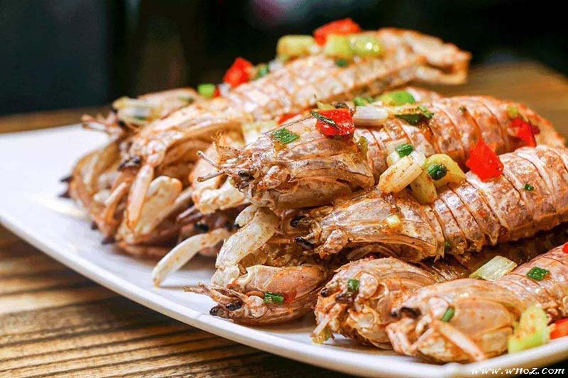 蒜香皮皮虾椒盐做法最简单,椒盐皮皮虾的做法步骤