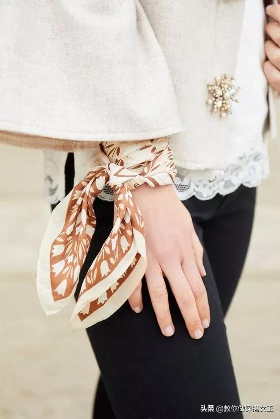 长丝巾春天的各种系法,丝巾怎么系才好看冬季女装