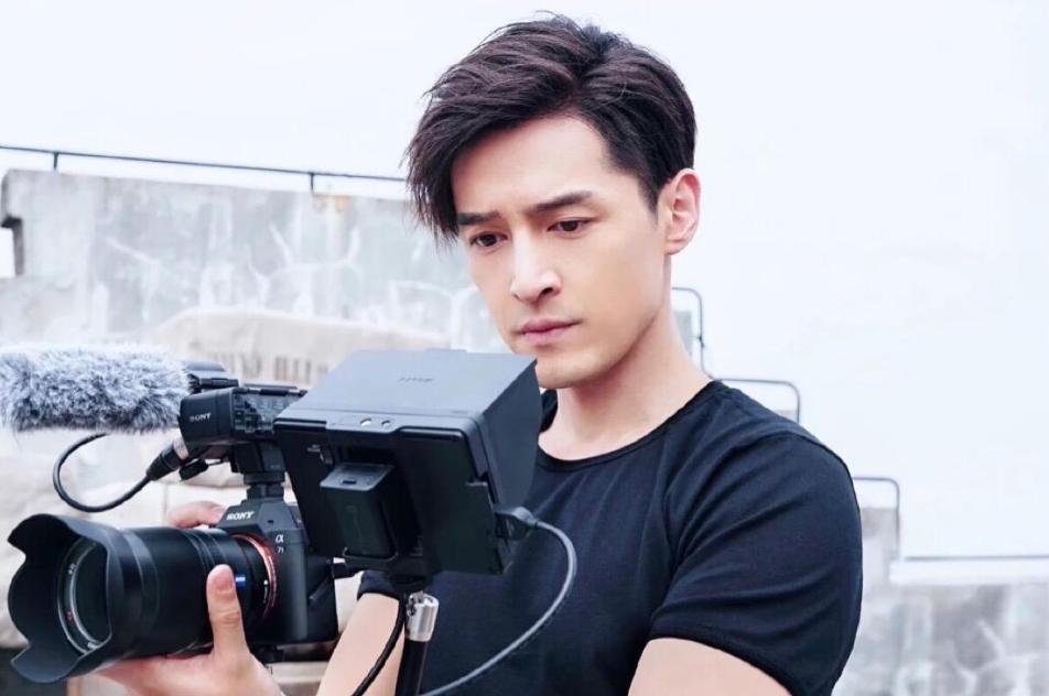 胡歌化身足球教练全集,胡歌足球教练身份