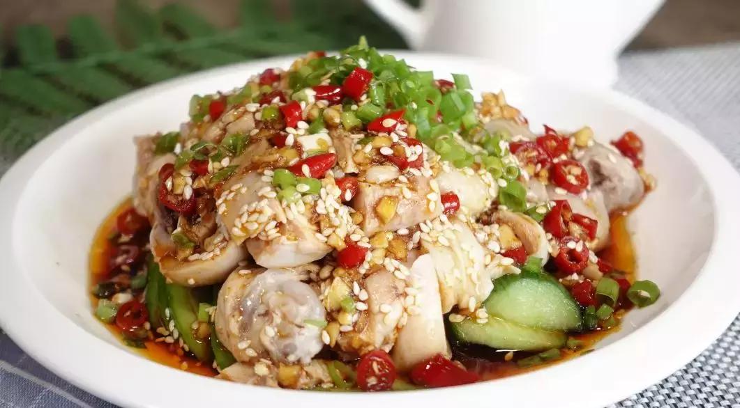 手把手教你做川味口水鸡麻辣鲜香,正宗口水鸡的做法大全集