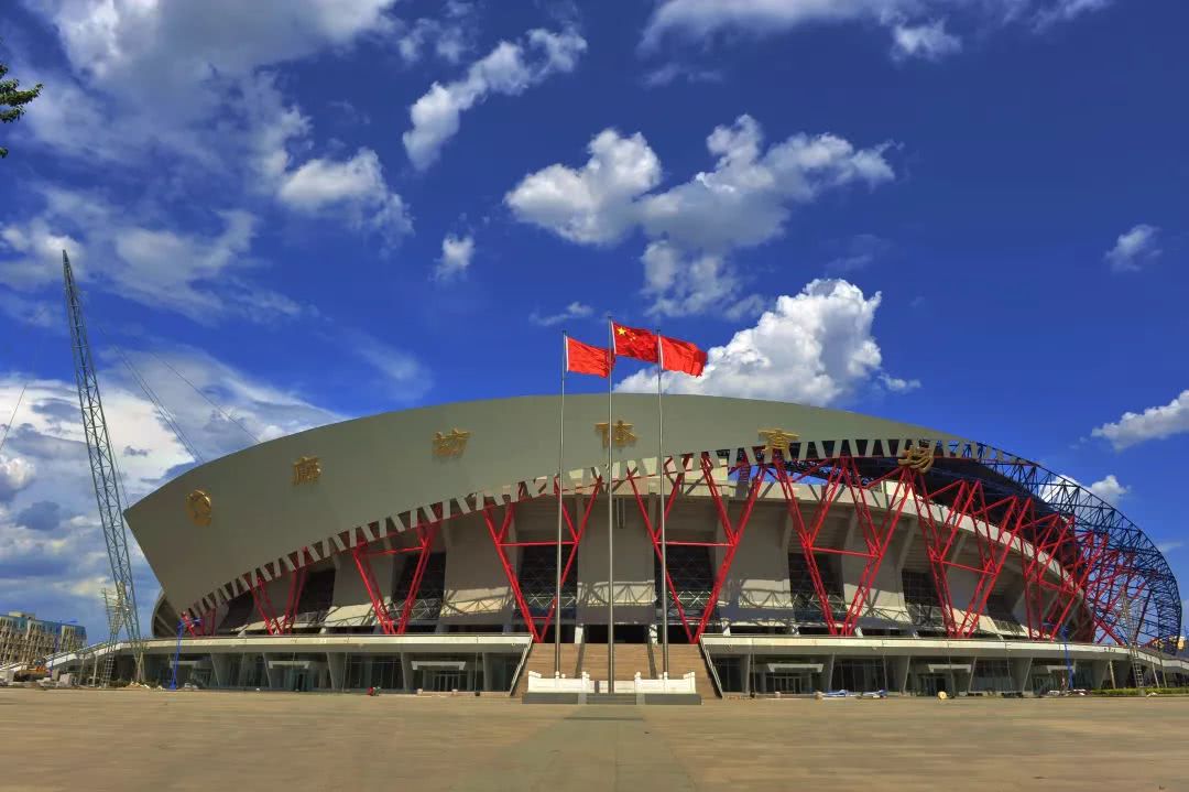 行路难不忘报国,中超球队体育场