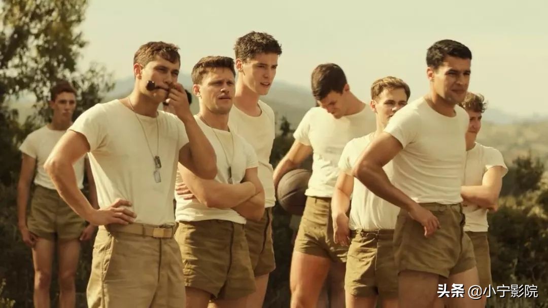 美好的肉体加上荒诞的故事，这剧简直太讽刺了