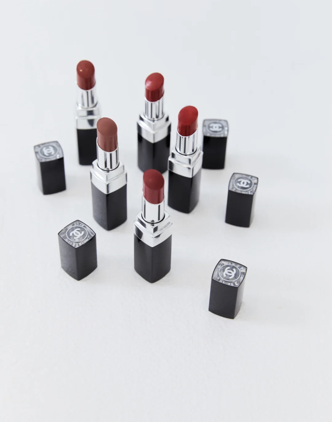 女人应该拥有的六支口红色号,什么色号口红显气质