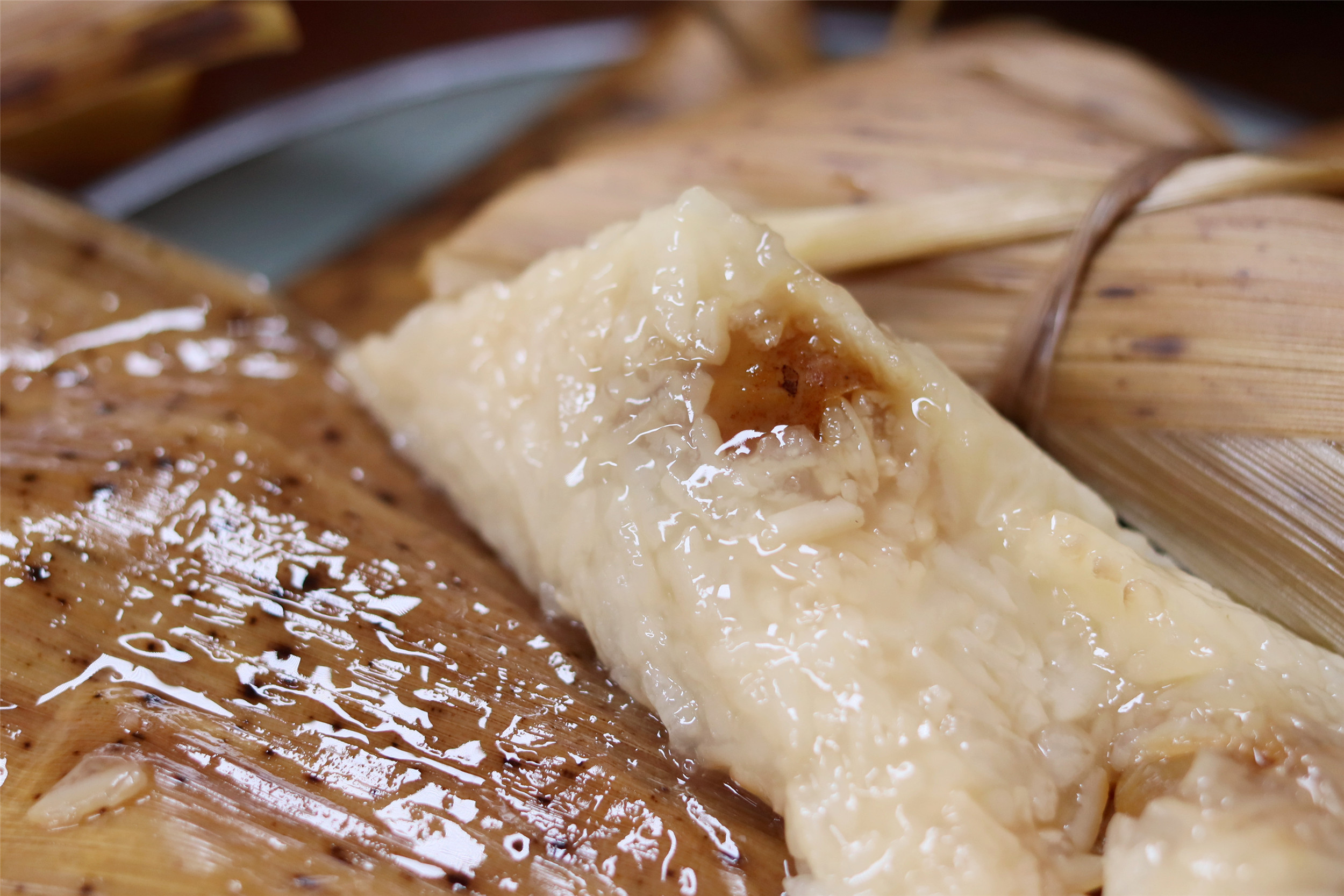 煮粽子是用热水煮还是用凉水煮,煮粽子用冷水还是热水煮