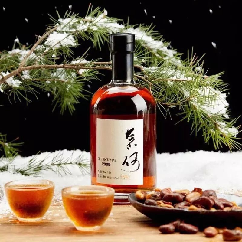 与尔同销万古愁上一句是什么,与尔同销万古愁李白哪来的愁