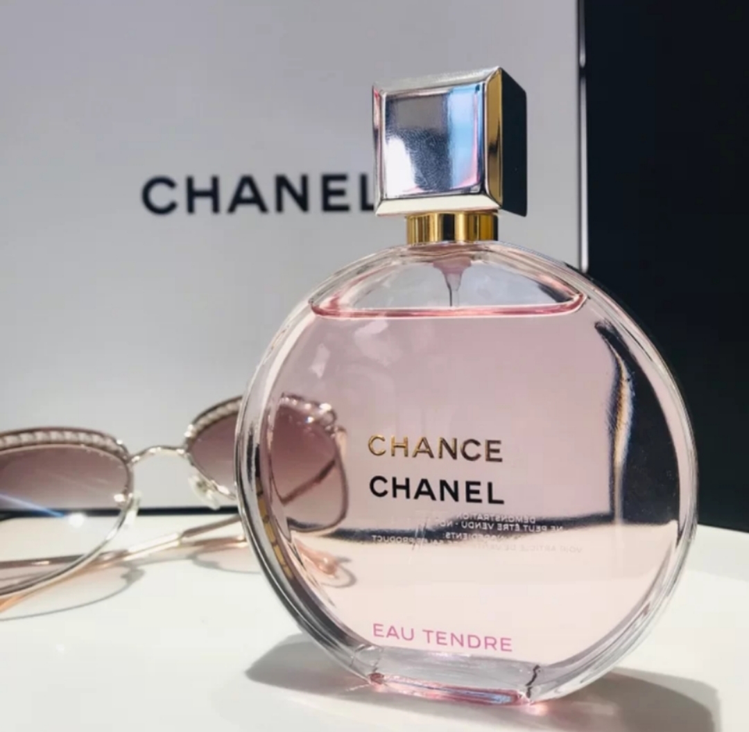 大牌不甜不腻适合女生的香水,香水女性大牌