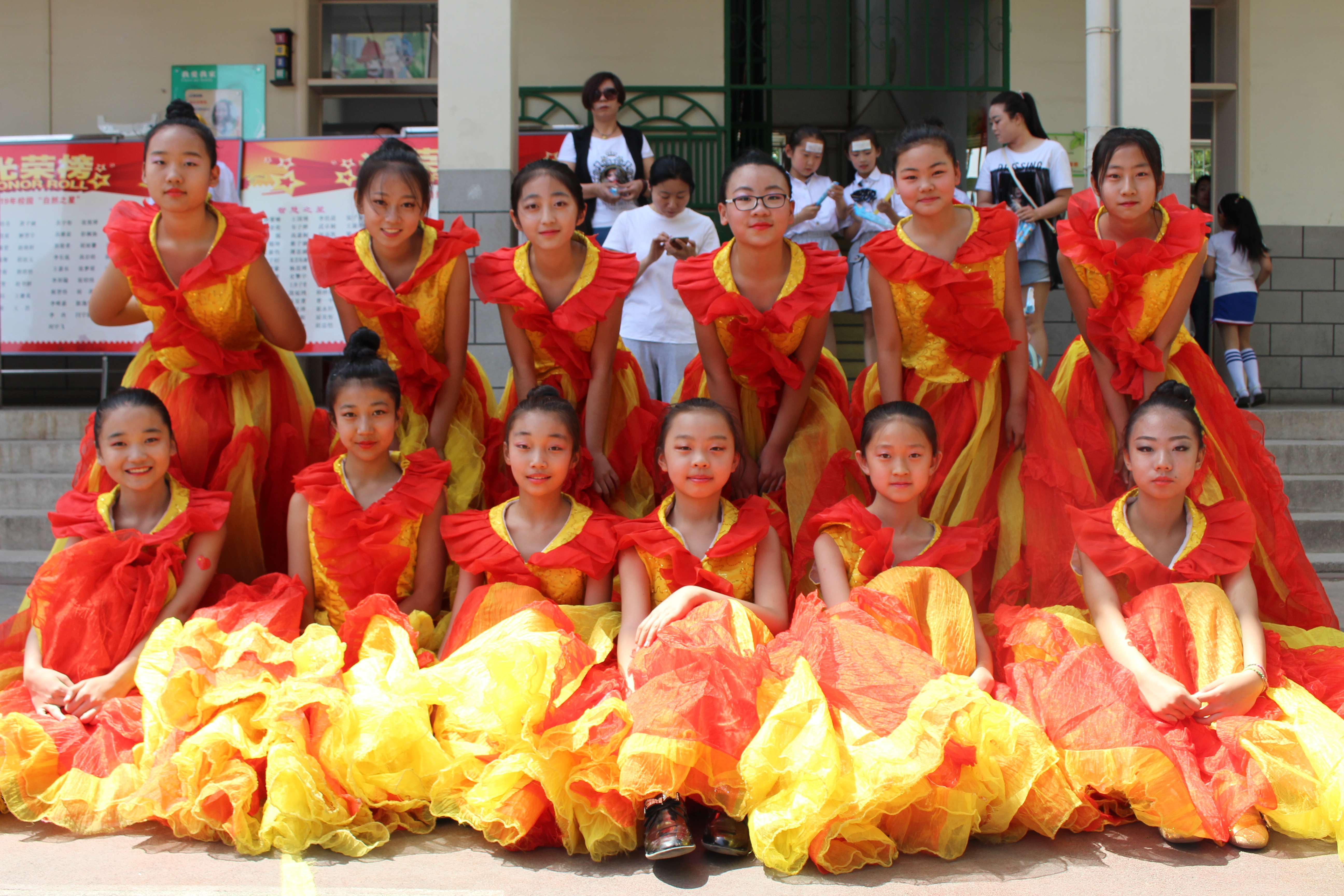书香浸润童年阅读点亮人生幼儿园,太原解放路小学庆六一活动