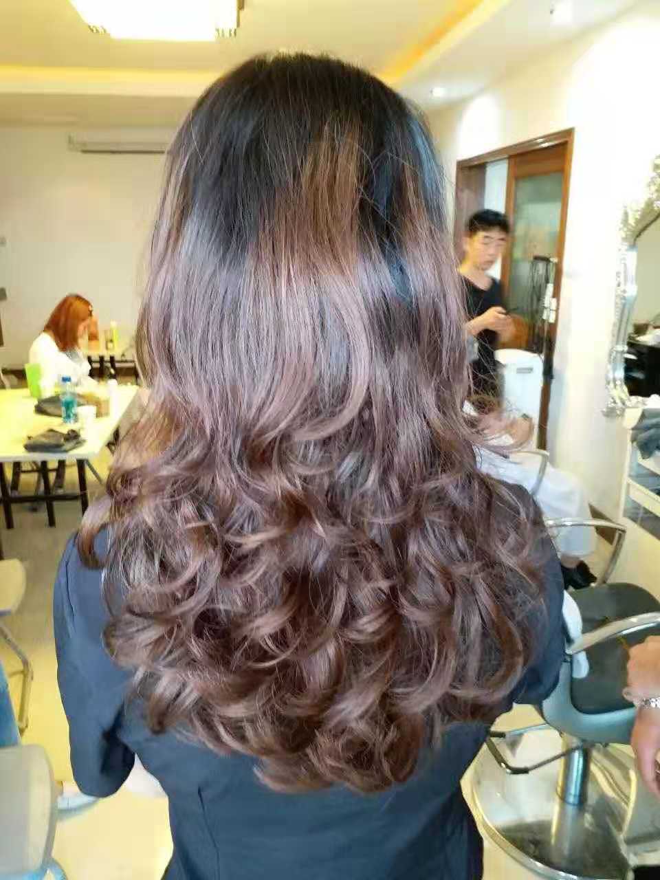 头发发质受损严重还可以烫发不,头发受损严重烫发会怎么样