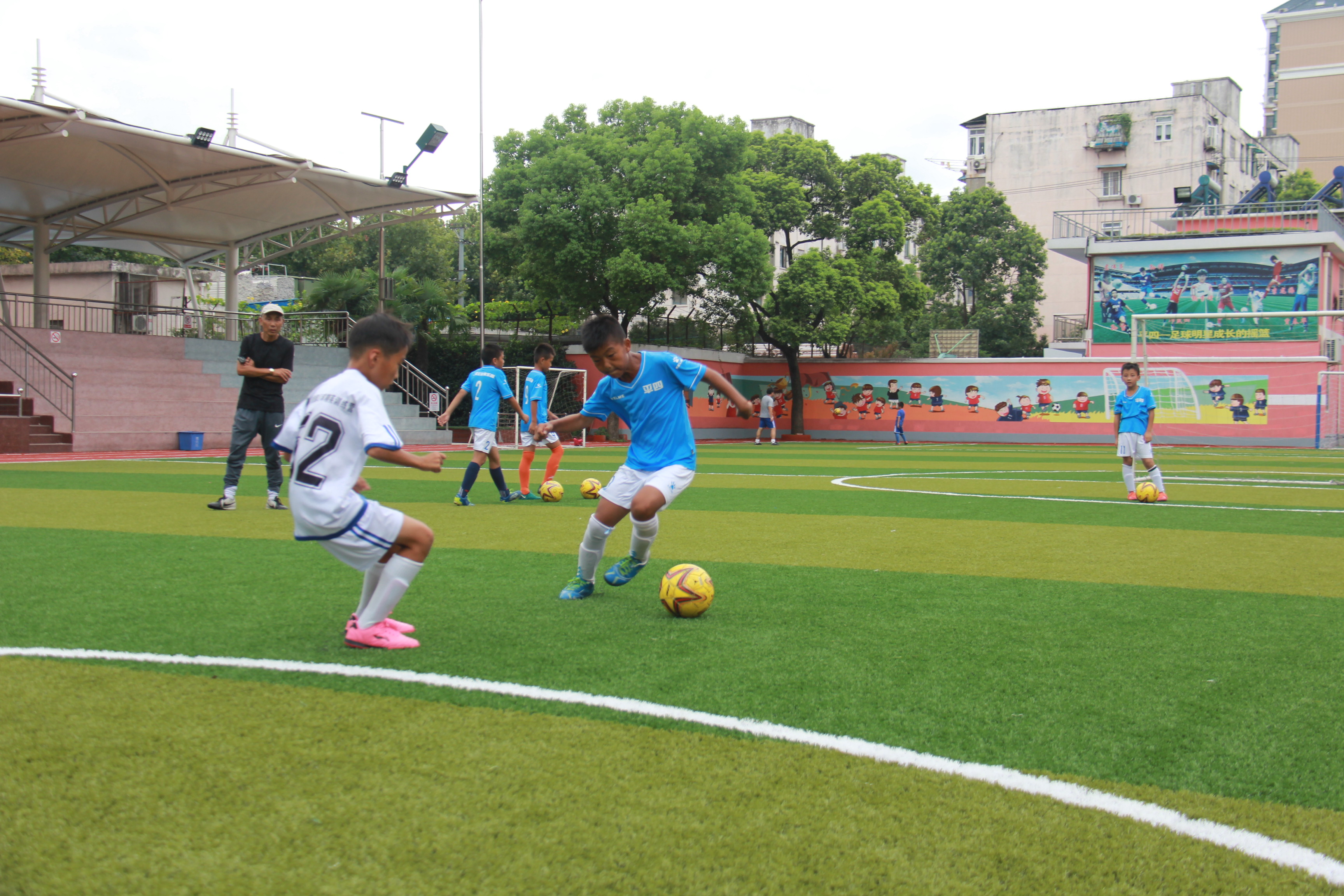 让足球成为学生终生发展的引领者,足球每一次经历都是一种成长