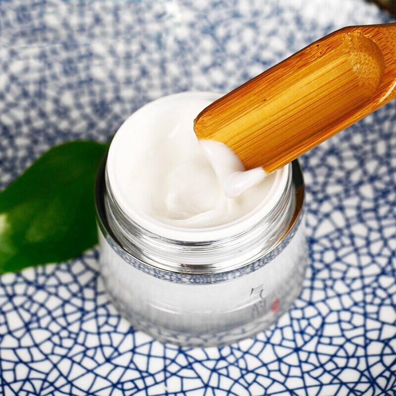 肤色蜡黄的素颜霜,脸蜡黄用素颜霜有用吗