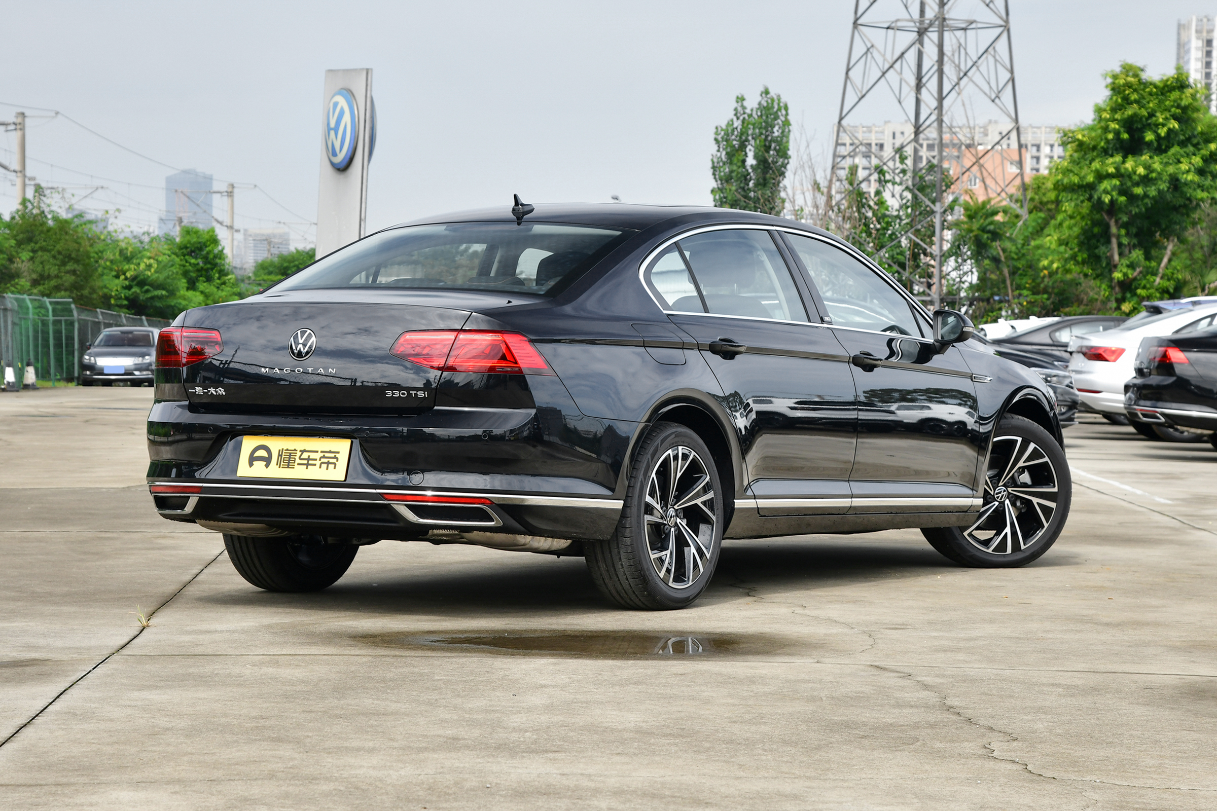 合资b级车09年大众迈腾1.8t舒适版,新款合资轿车迈腾报价