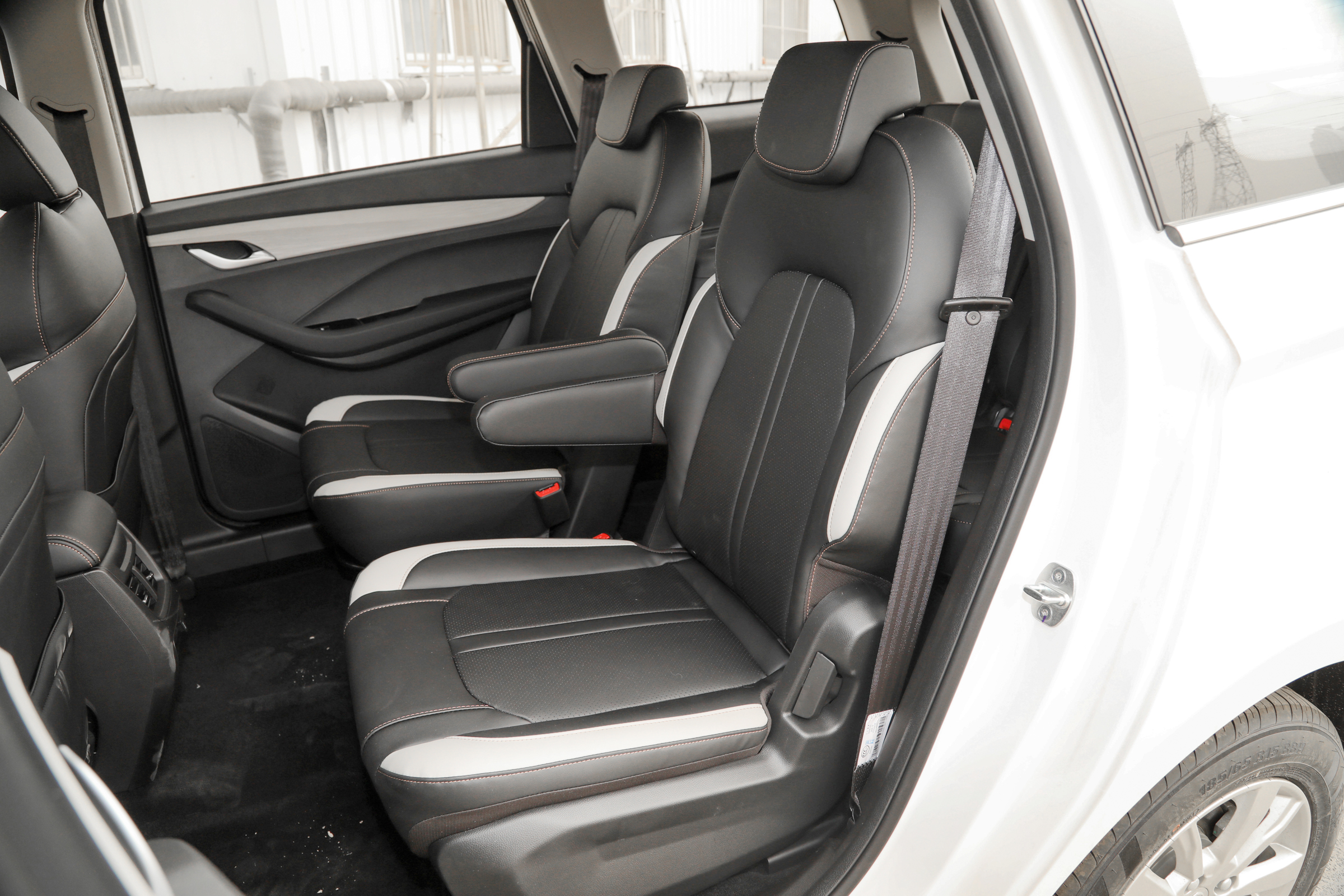 五万左右值得入手的二手车型,预算5万以内的二手车推荐