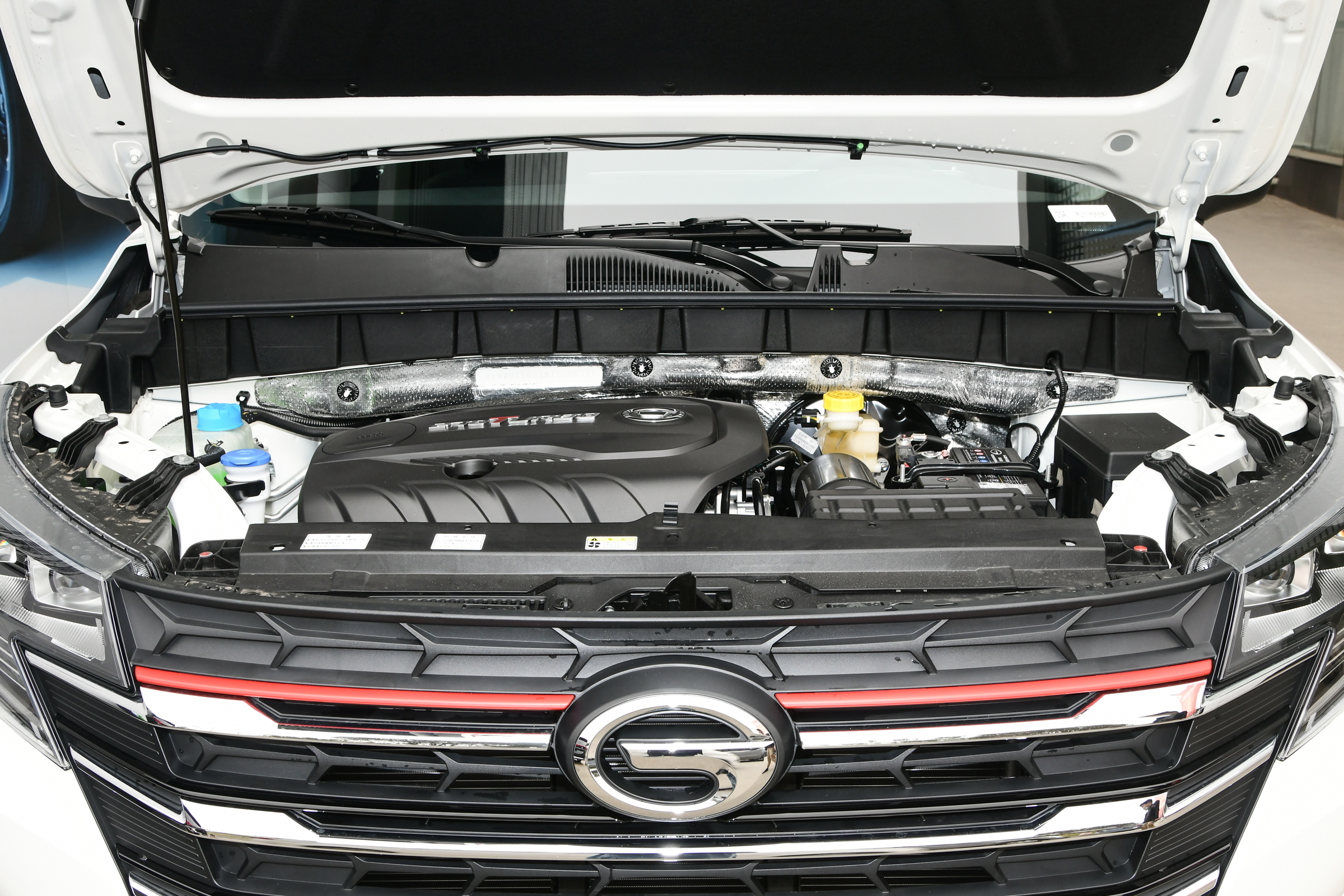 3缸变4缸,1公里油耗4毛左右,广汽传祺新车来了,8万多起