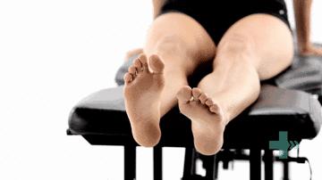 腓骨远端损伤后，如恢复特别慢，有哪些常见原因，又该如何应对呢