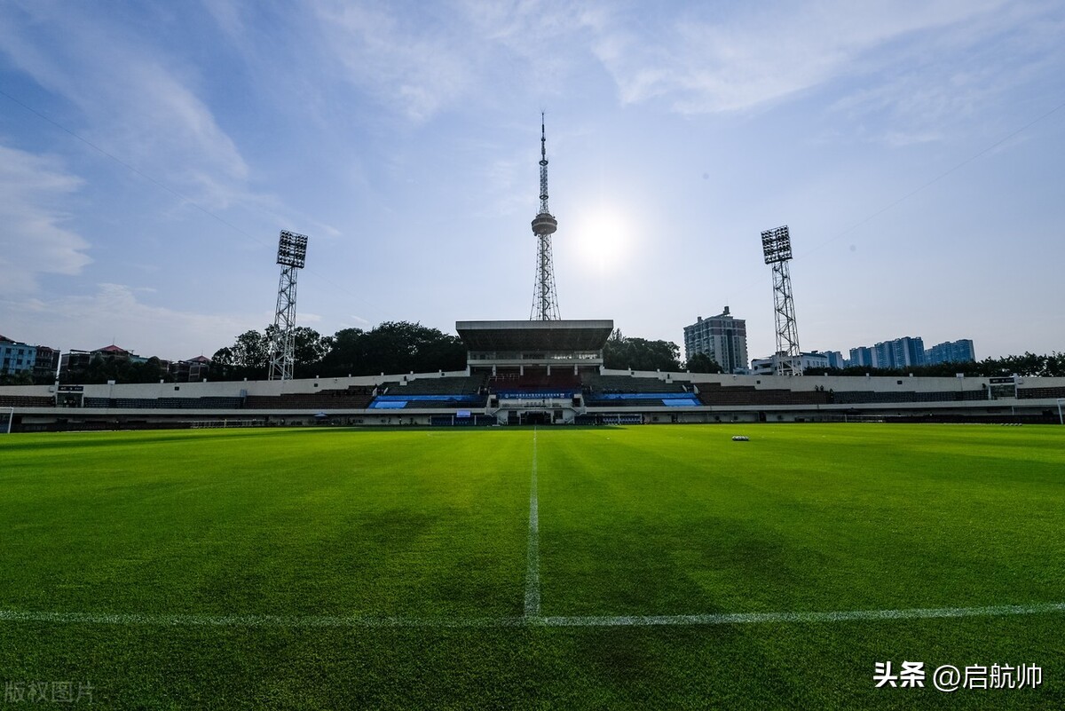 张修维和广州队比赛中发生什么,广州队李学鹏张修维去向