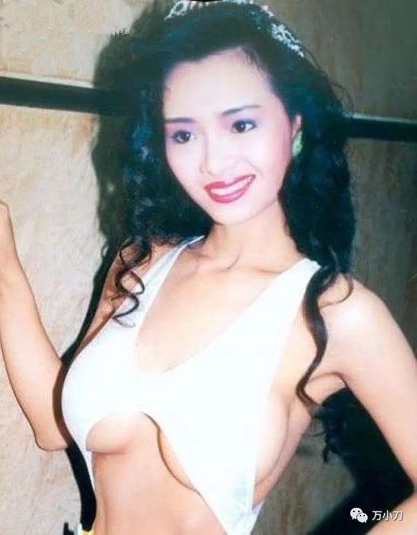 万小刀:“绝色*星艳**”的猛料