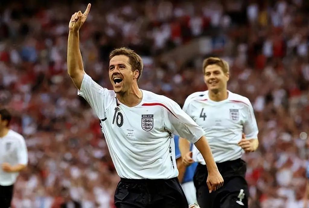 欧文庆祝母亲生日,欧文为女儿过生日