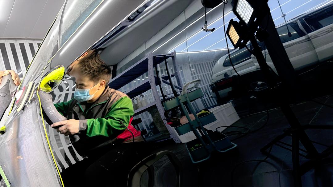 奔驰w212翻新改造全过程,奔驰w212老车翻新