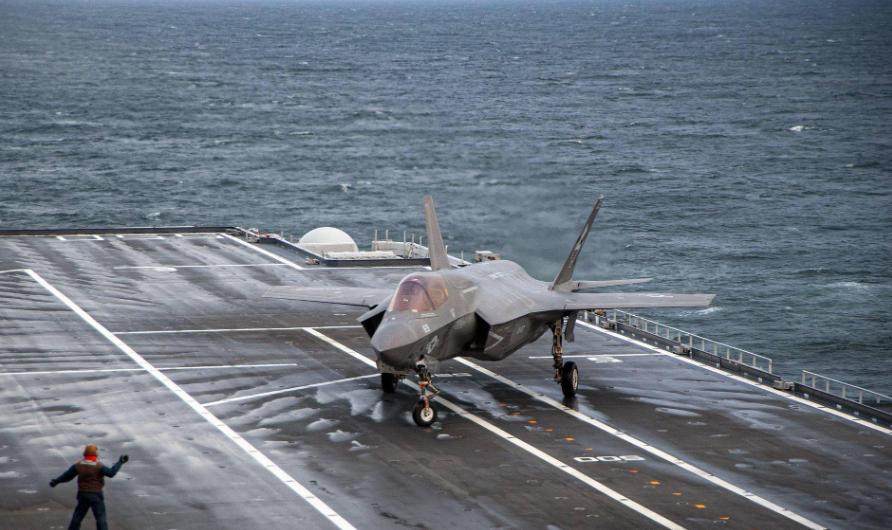 美航母进入东海分析,美航母何时去了东海