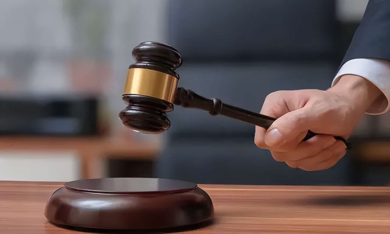 电击殴打*虐性**！盈利400亿的“人间炼狱”，竟是家长亲手打造的