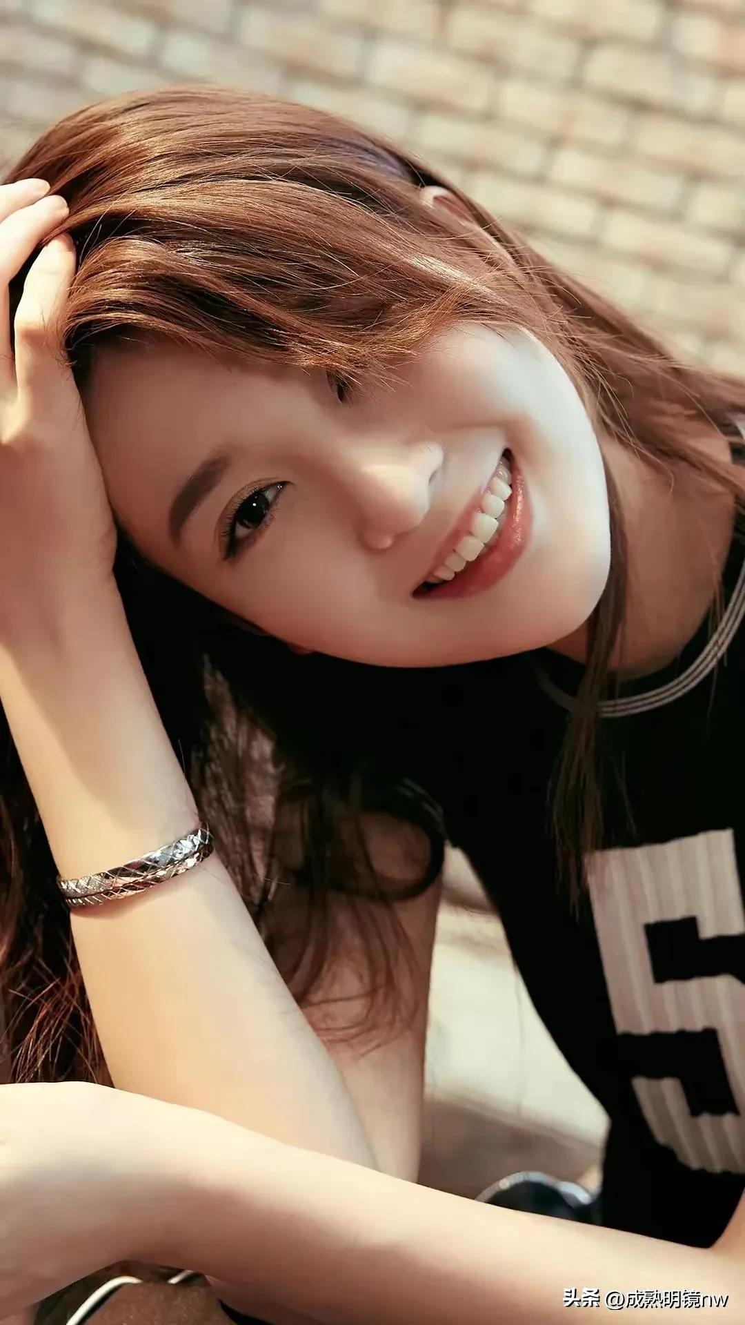 乔欣清新的写真照壁纸,乔欣古装写真照是什么