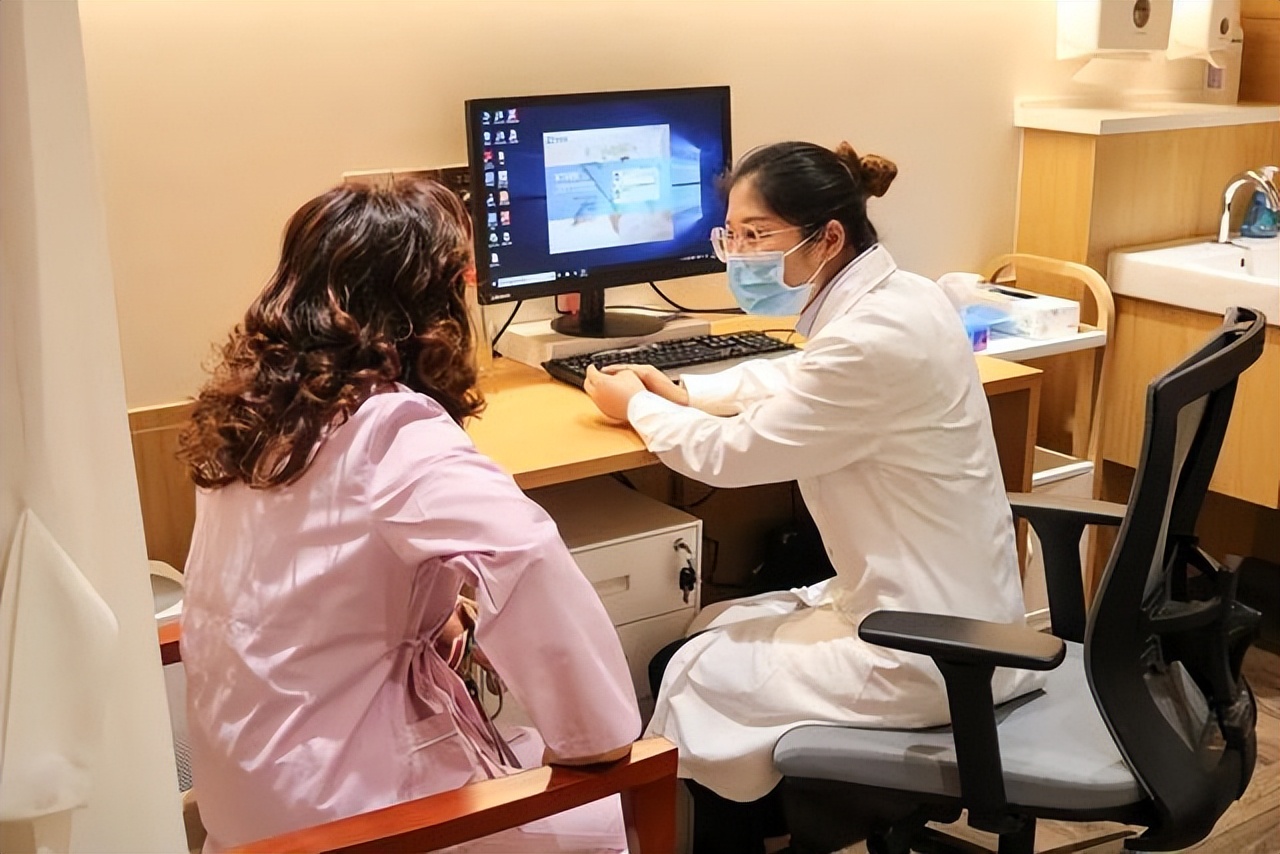 女性摘掉子宫以后会怎样,女性摘掉子宫会加速变老吗