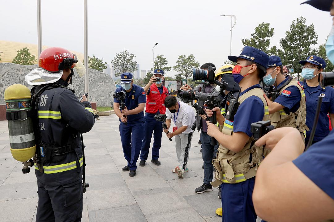 三门峡火车站消防应急演练,三门峡消防演练