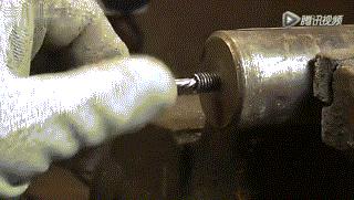 电焊取断孔里的螺丝视频教程,螺丝断孔里了怎么取出