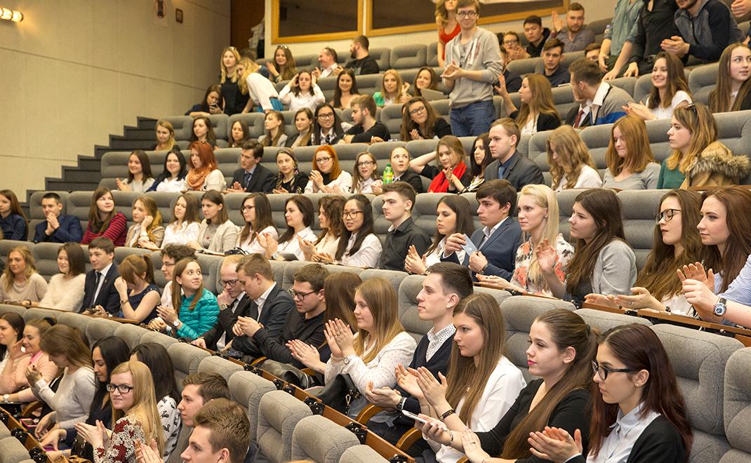 俄联邦总统国家行政学院留学费用,俄联邦总统行政大学