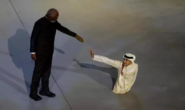 世界杯表演精彩完美,现场直播卡塔尔世界杯开幕式表演