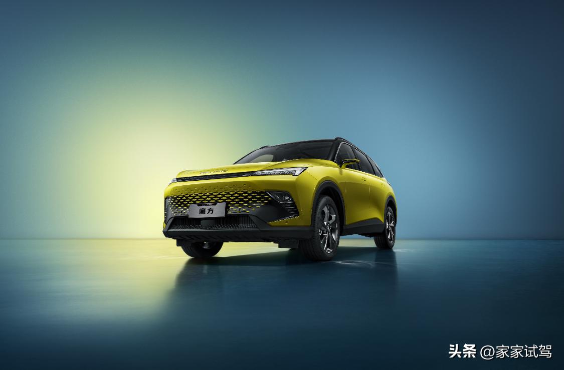 北汽魔方suv试驾视频,北汽魔方哪款车值得买