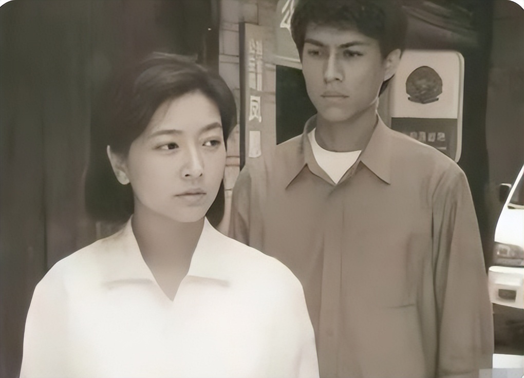 江珊和靳东结婚过吗,江珊与靳东结婚没