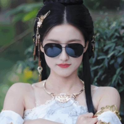 王思聪逆水寒装备展示,王思聪逆水寒手游在哪个区