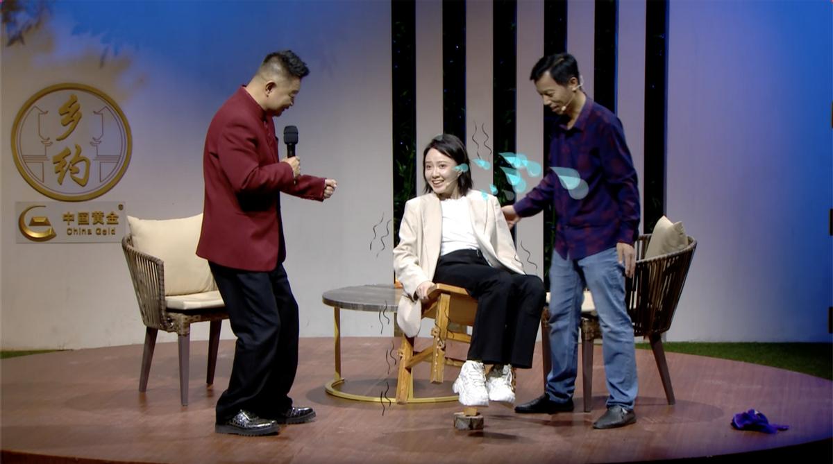 高手表演民间绝活,高手在农村表演绝活