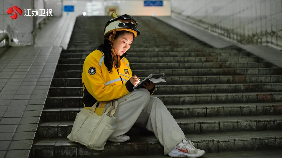 《子夜外卖》：90后外卖员带你破解城市密码