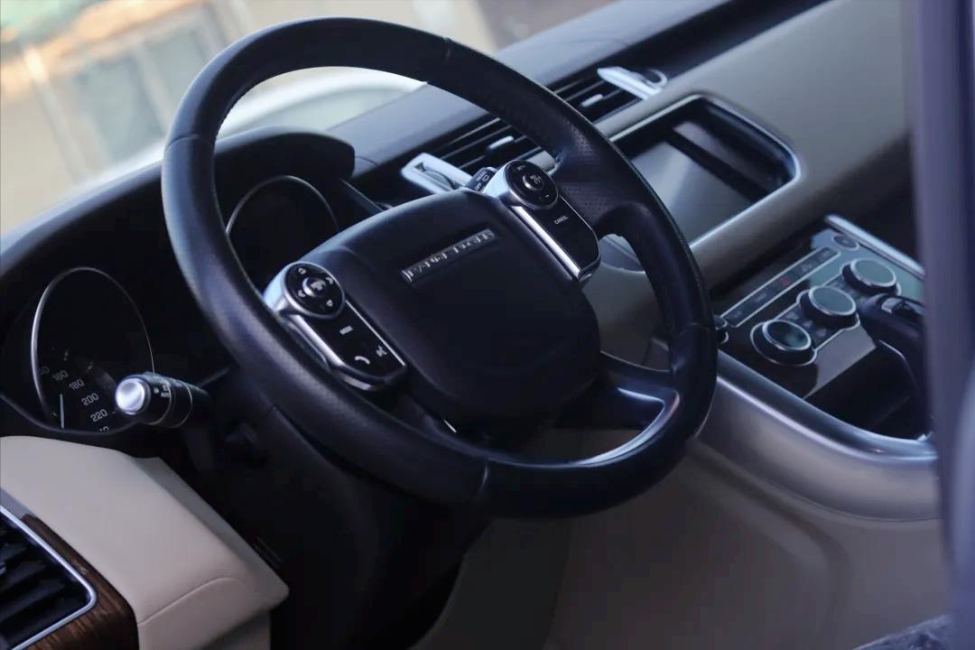 老款路虎揽胜修复,彻底翻新一辆路虎揽胜全过程