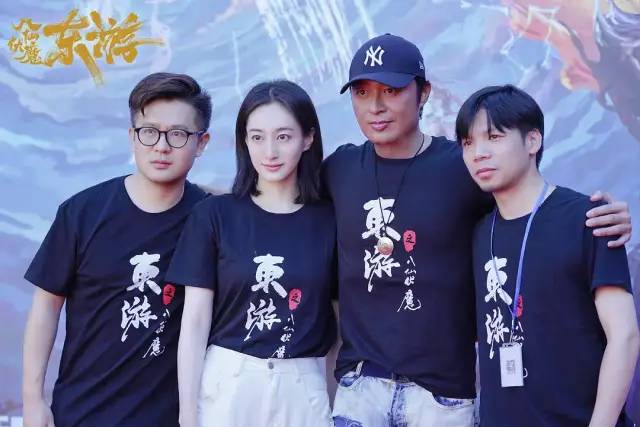 15位明星群居生活,15个过气演员