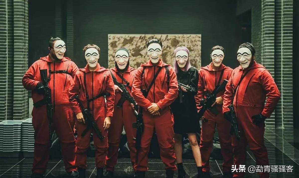 奈飞韩版《纸钞屋》虽然不错，但是对比西班牙原版，只是刚刚及格