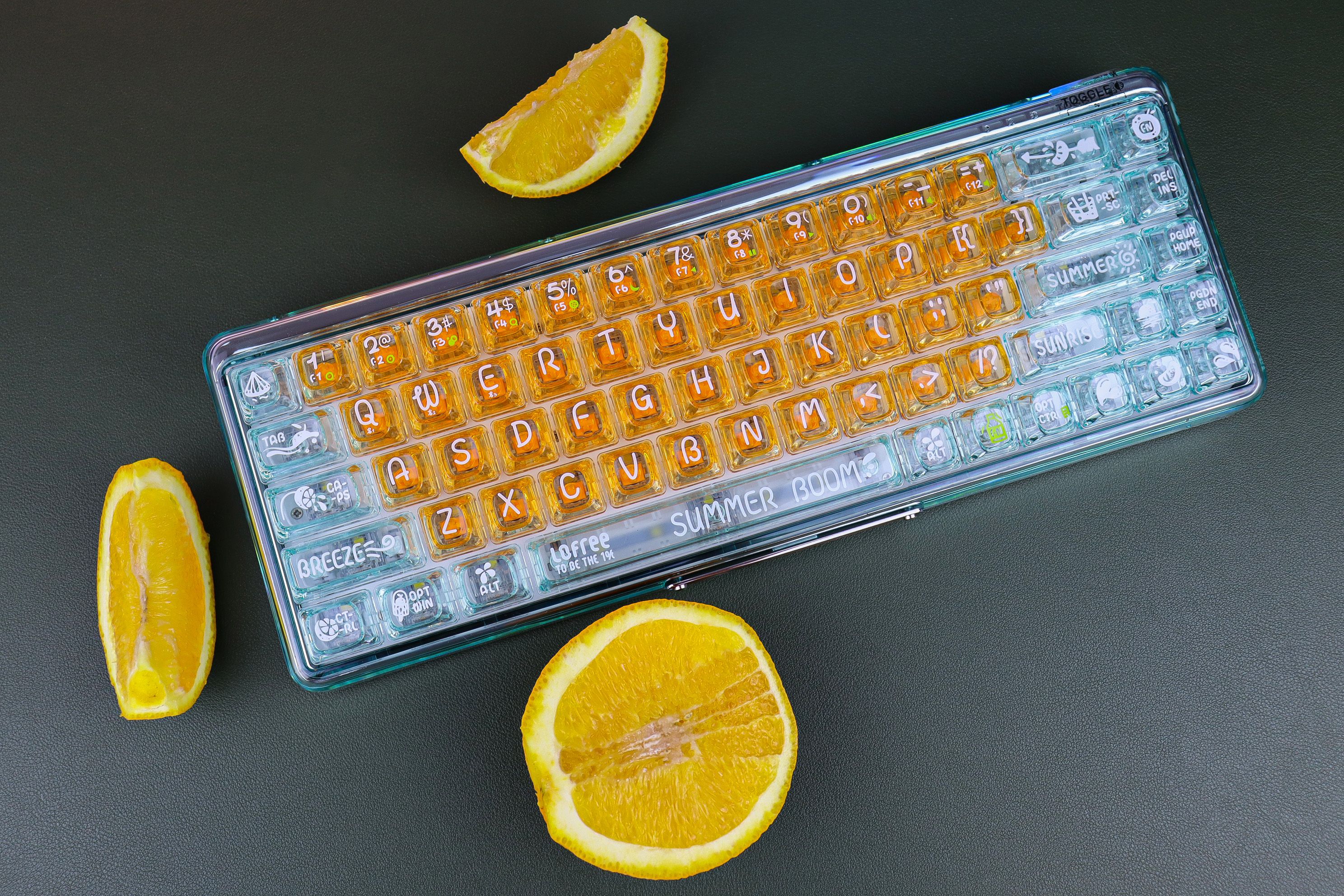 一千块，透明键盘，将手上那2平方做成工艺品的理念，我只爱洛斐