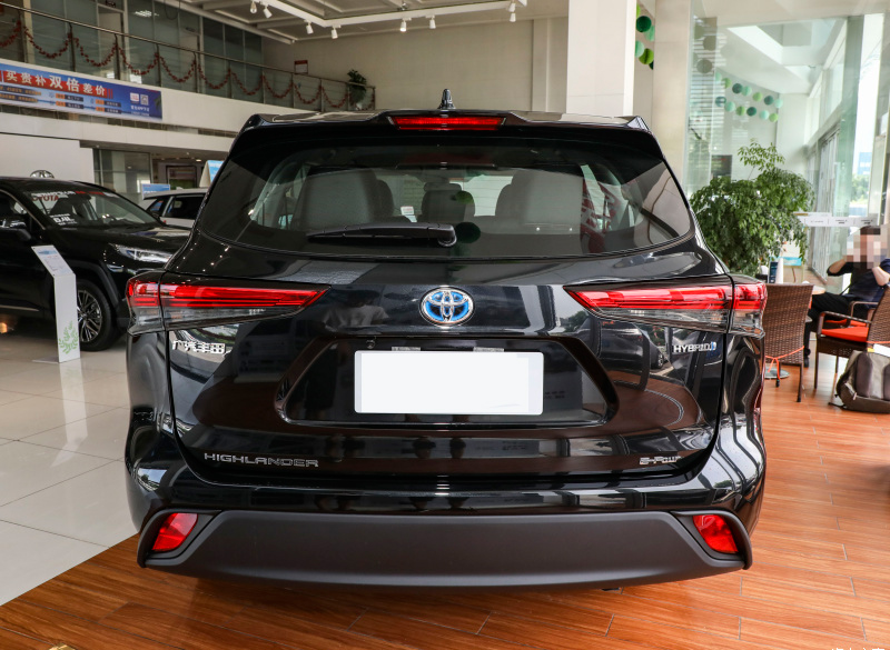 汉兰达2023款2.5l双擎感应后备箱,广丰汉兰达七座报价