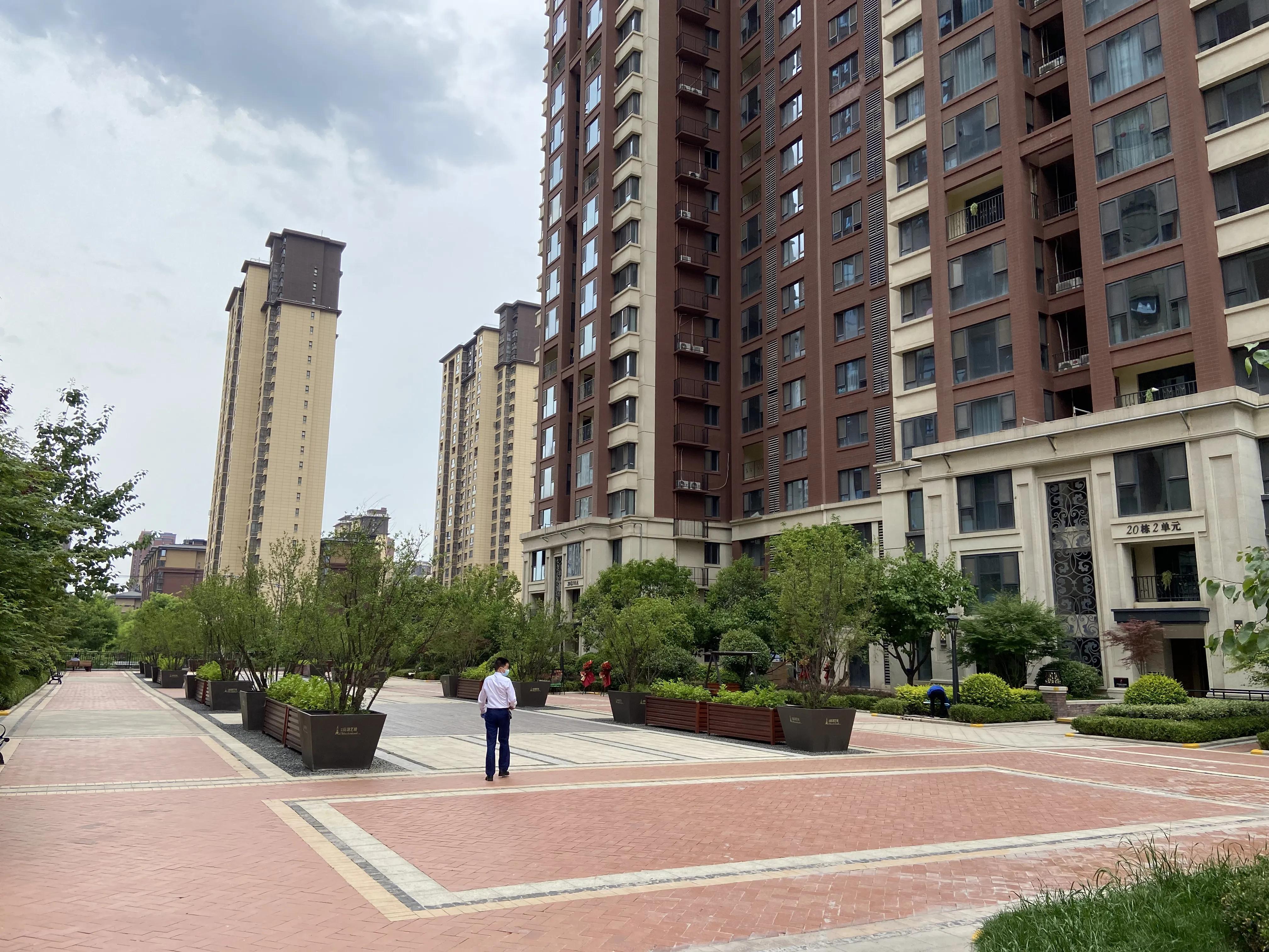 曲江金地南湖艺境二手房,曲江金地南湖艺境一期