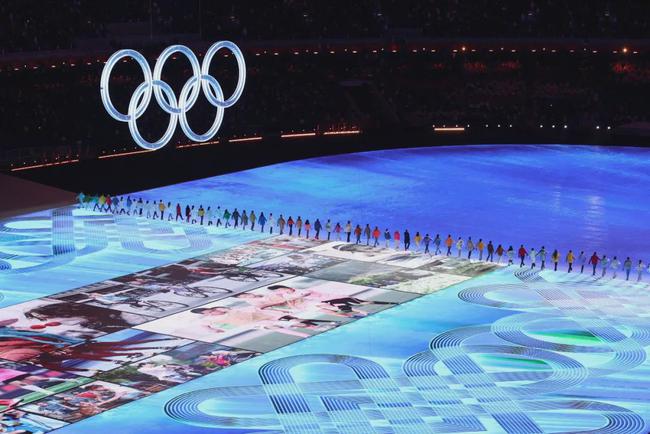 音乐人郭峰的晚年生活状况,父亲的离世给郭峰带来什么打击